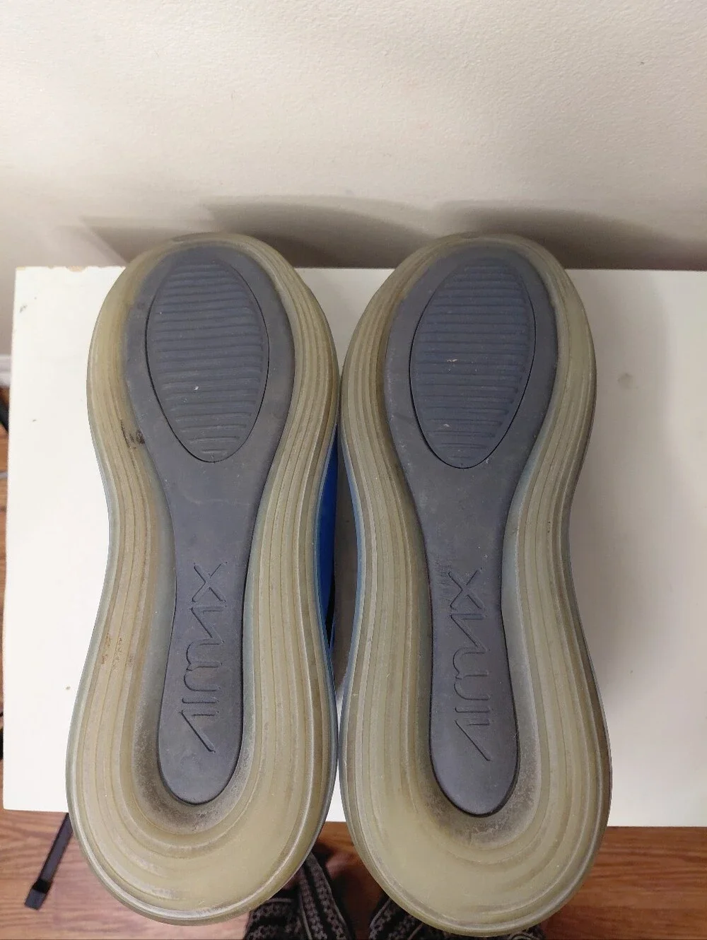 Nike Men’s Air Max 720 Obsidian Blue Fury Sneakers Size 10